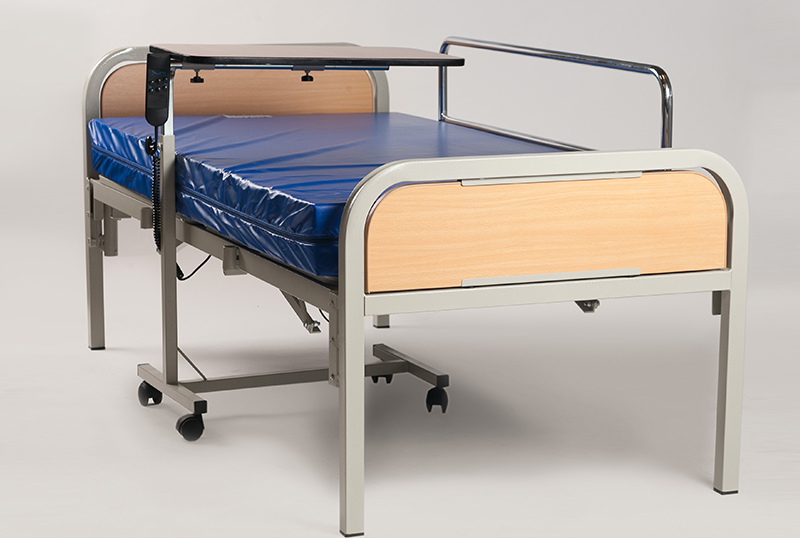 Cama ortopédica motorizada con accesorio